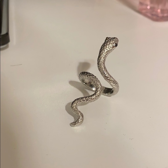 Jewelry - snake ring